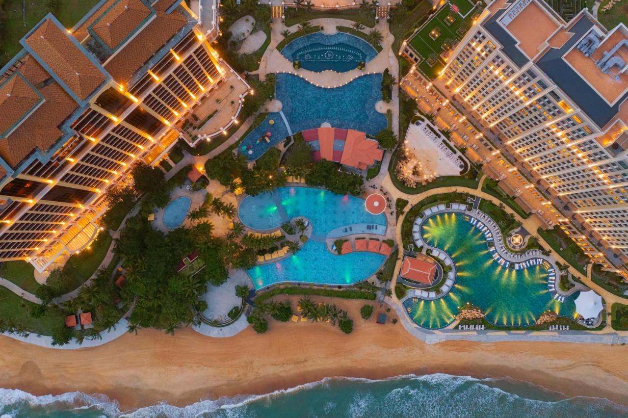 Holiday Inn Resort Ho Tram Beach By Ihg Zewnętrze zdjęcie
